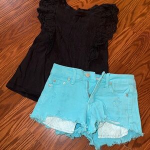 Tractr Black Top and Teal Shorts